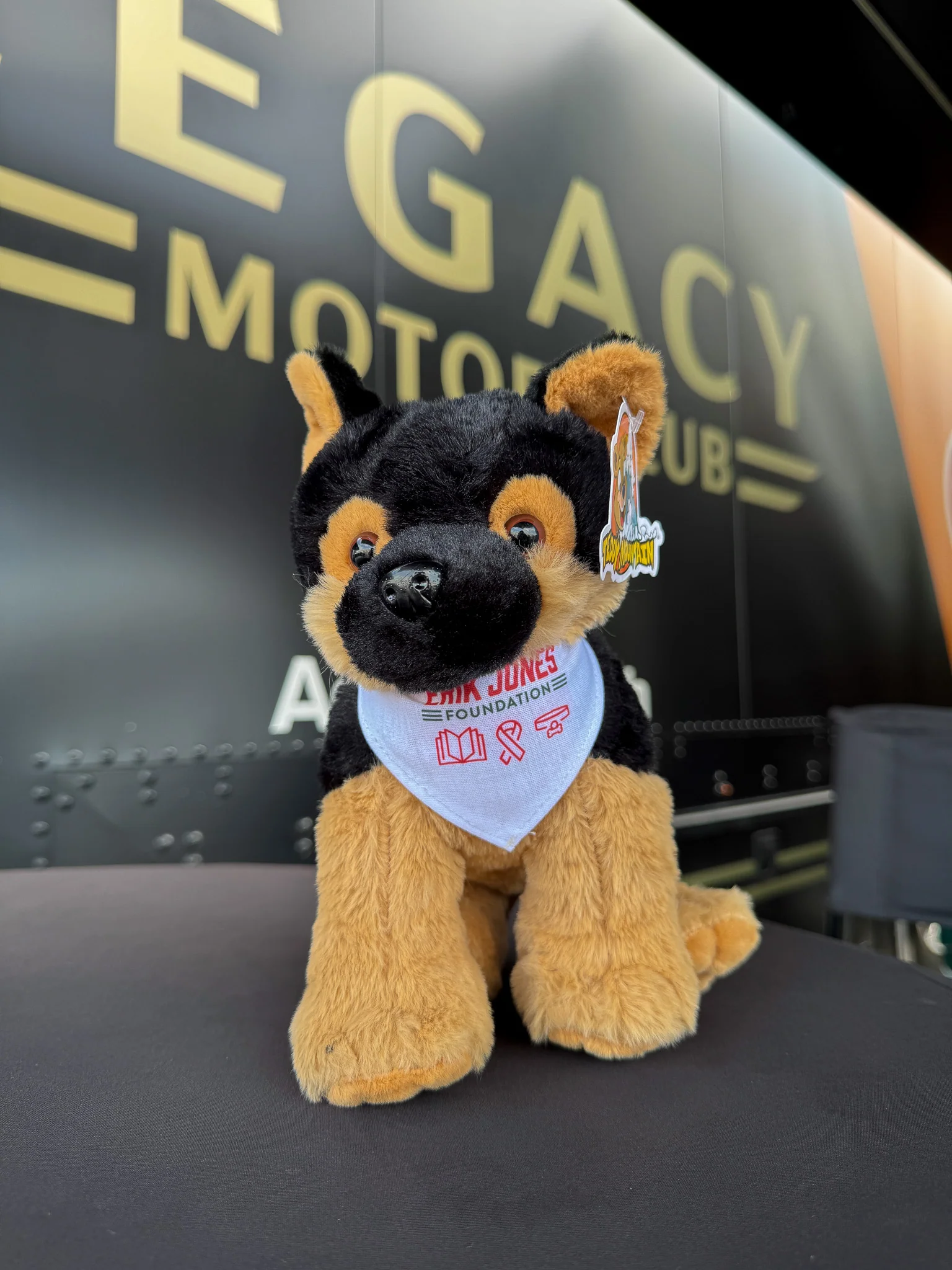 Oscar Plushie - Image 4